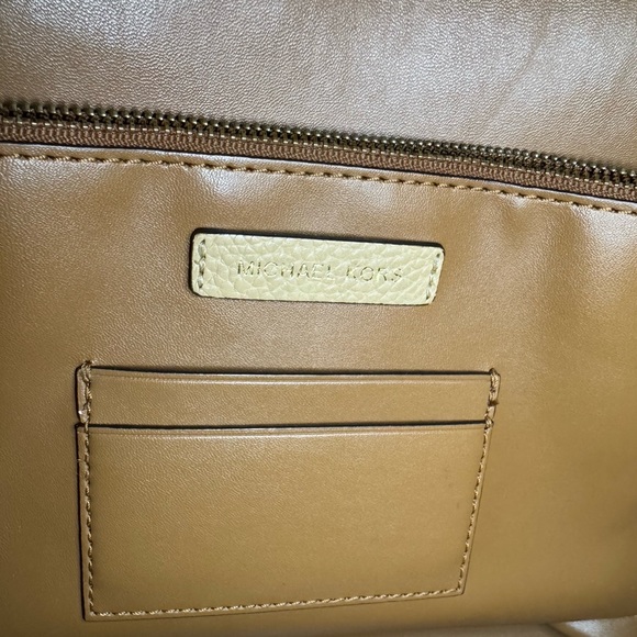 Gemma Large Tri-Color Pebbled Leather Tote - Picture 7 of 8